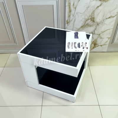 Стол журнальный СЖ-20 (Белый/Черное стекло)